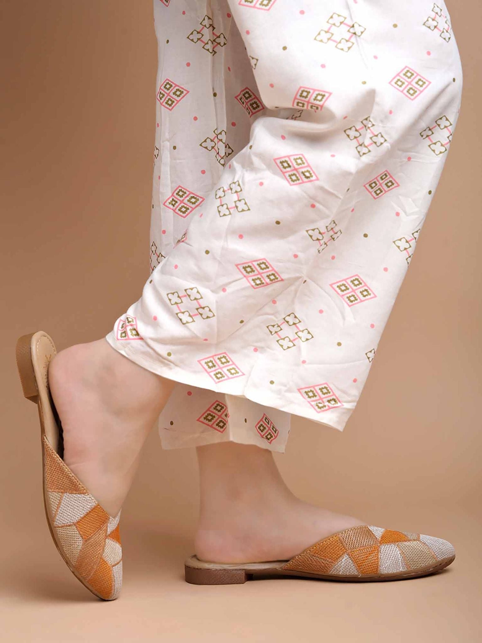 Womens Nude Ethnic Embellished Mules Heels (EURO 36)